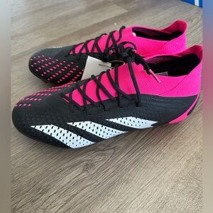 Adidas soccer cleats predator Accuracy .1